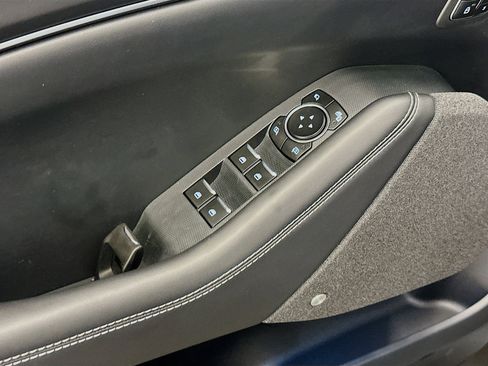 Used 2025 Ford Mustang Mach-E Premium image 15