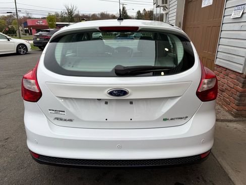 Used 2014 Ford Focus Electric Hatchback image 4