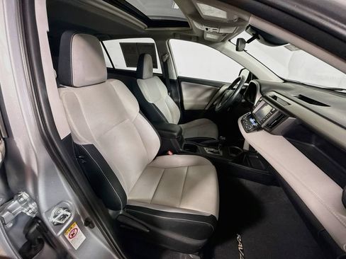 Used 2016 Toyota RAV4 XLE w/ Convenience Package FWD image 26