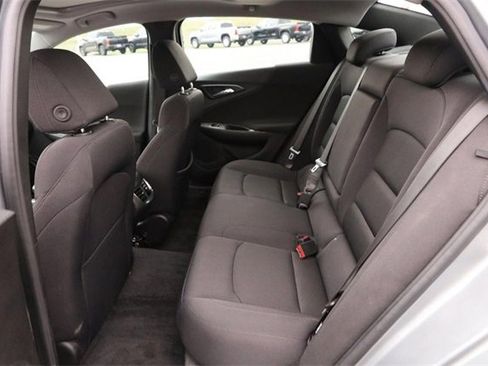Used 2024 Chevrolet Malibu LT image 9