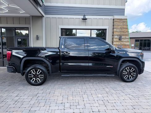 Used 2022 GMC Sierra 1500 AT4 w/ Technology Package AWD/4WD image 57