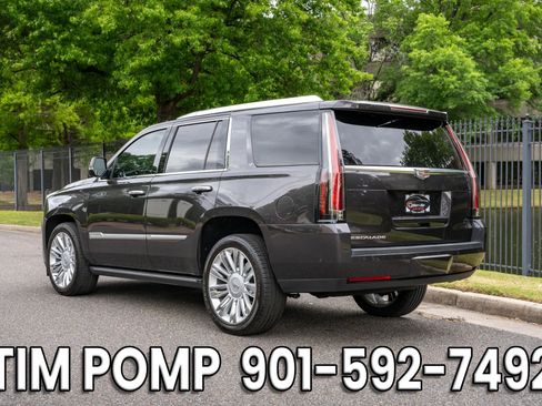 Used 2018 Cadillac Escalade Platinum AWD/4WD image 8