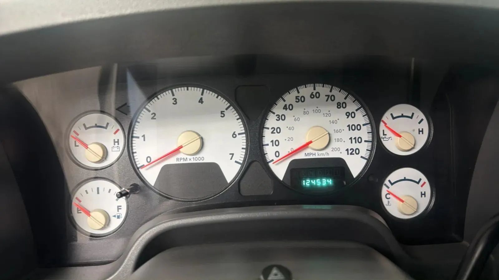Used 2007 Dodge Ram 2500 Truck SLT AWD/4WD image 12
