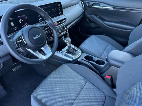 Certified 2026 Kia Seltos LX image 11