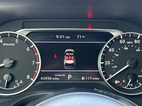 Used 2024 Nissan Rogue S image 30