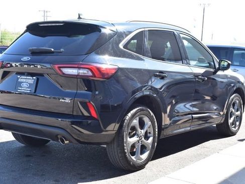 Used 2023 Ford Escape ST-Line AWD/4WD image 10