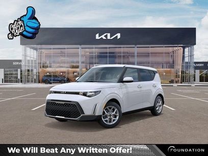 New 2025 Kia Soul LX