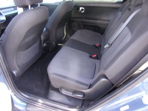 Used 2023 Hyundai Ioniq 5 SE w/ Cargo Package image 18