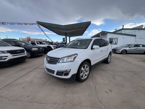 Used 2017 Chevrolet Traverse Premier AWD/4WD image 3