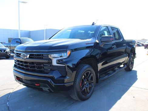 Used 2022 Chevrolet Silverado 1500 RST w/ Redline Edition image 3