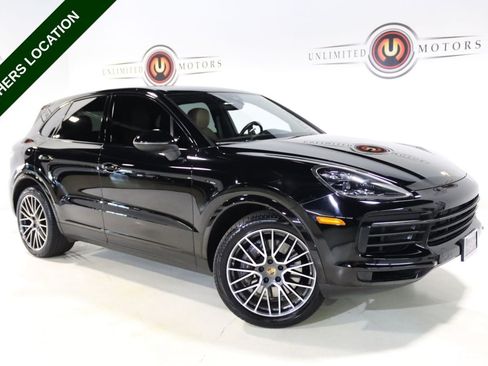 Used 2022 Porsche Cayenne Platinum Edition AWD/4WD image 1