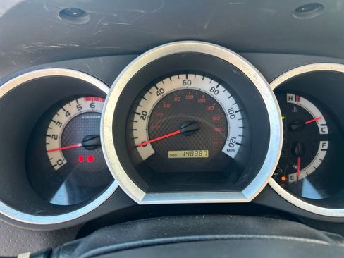 Used 2015 Toyota Tacoma 4x4 Double Cab w/ SR5 Package image 23