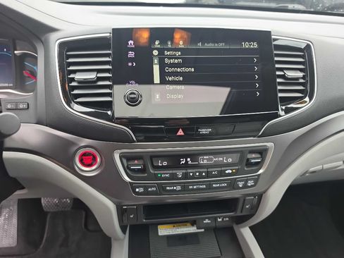 Used 2022 Honda Pilot Special Edition image 23