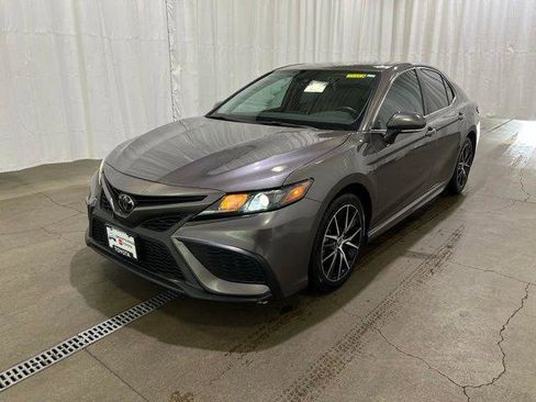 Certified 2023 Toyota Camry SE FWD image 7