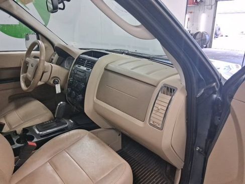 Used 2012 Ford Escape Limited AWD/4WD image 23