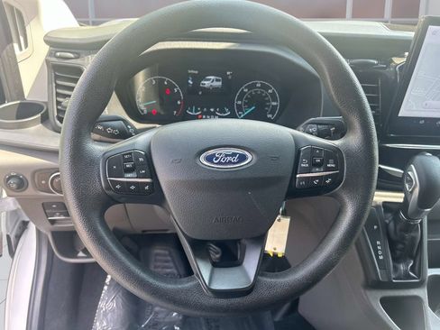 Used 2023 Ford Transit 350 XLT RWD image 19