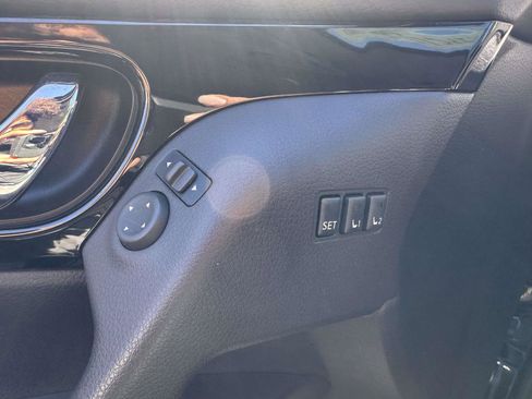 Used 2021 Nissan Rogue Sport SL w/ Premium Package image 29