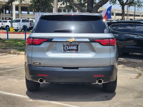 Used 2023 Chevrolet Traverse LS w/ Safety Package FWD image 6