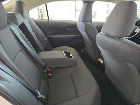 Used 2024 Toyota Corolla LE FWD image 39