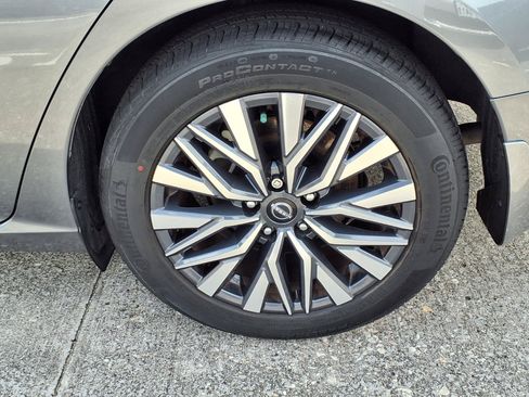 Used 2023 Nissan Altima 2.5 SV FWD image 26