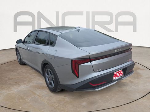 Certified 2025 Kia K4 LXS image 6