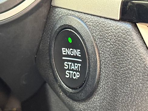 Used 2022 Ford Escape SE w/ Convenience Package AWD/4WD image 32