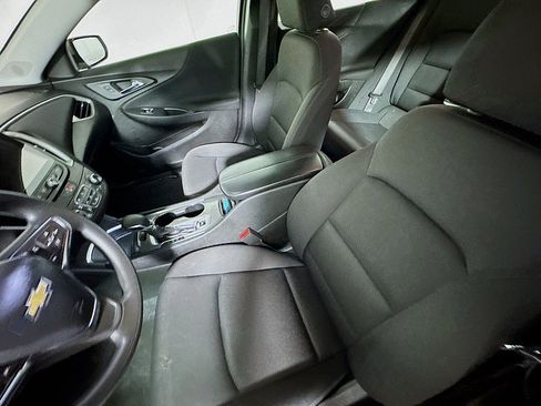 Used 2023 Chevrolet Malibu LT FWD image 11