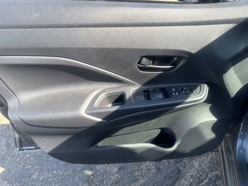 New 2025 Nissan Versa S w/ Trunk Package FWD image 11