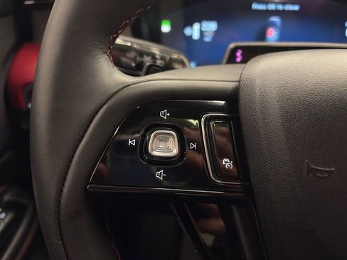 Used 2025 Lincoln Corsair Grand Touring w/ Equipment Group 302A image 25