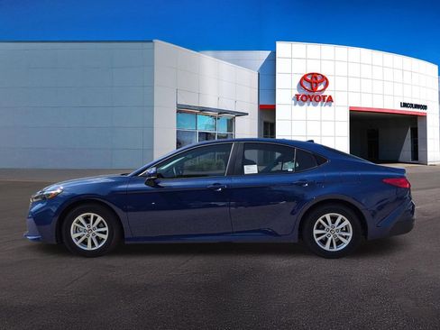 Used 2026 Toyota Camry LE FWD image 13