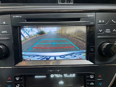 Used 2015 Toyota Avalon XLE Touring image 34