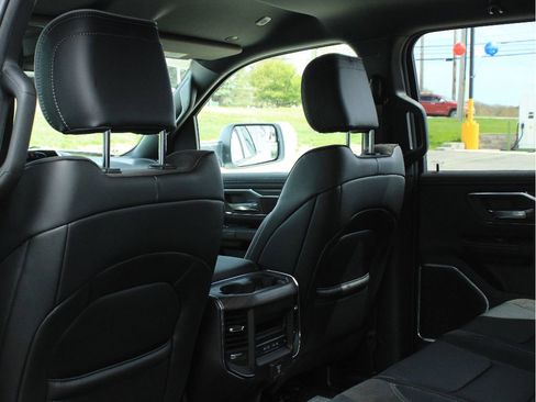 New 2026 RAM 1500 Laramie AWD/4WD image 33