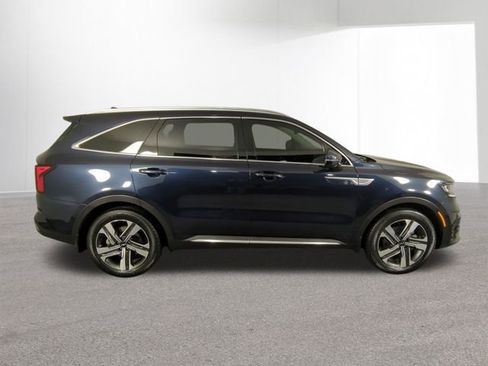 Used 2023 Kia Sorento EX image 39