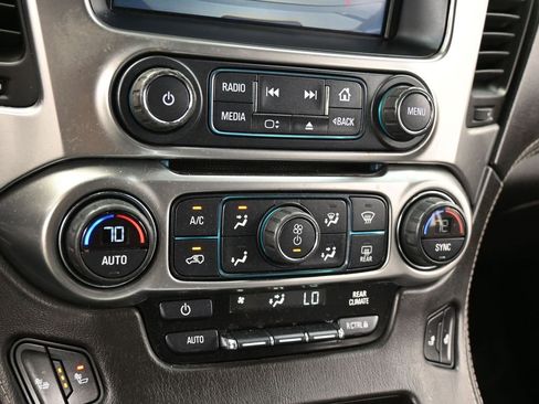 Used 2016 Chevrolet Tahoe LT image 24