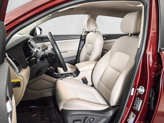 Used 2016 Hyundai Tucson SE w/ Option Group 02 AWD/4WD image 17