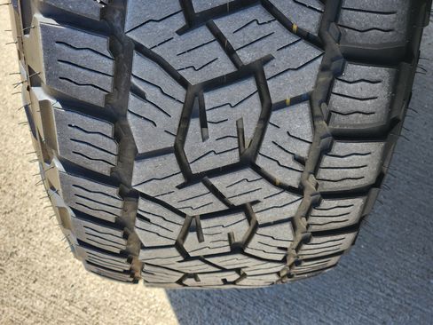 Used 2025 Lexus GX 550 image 16