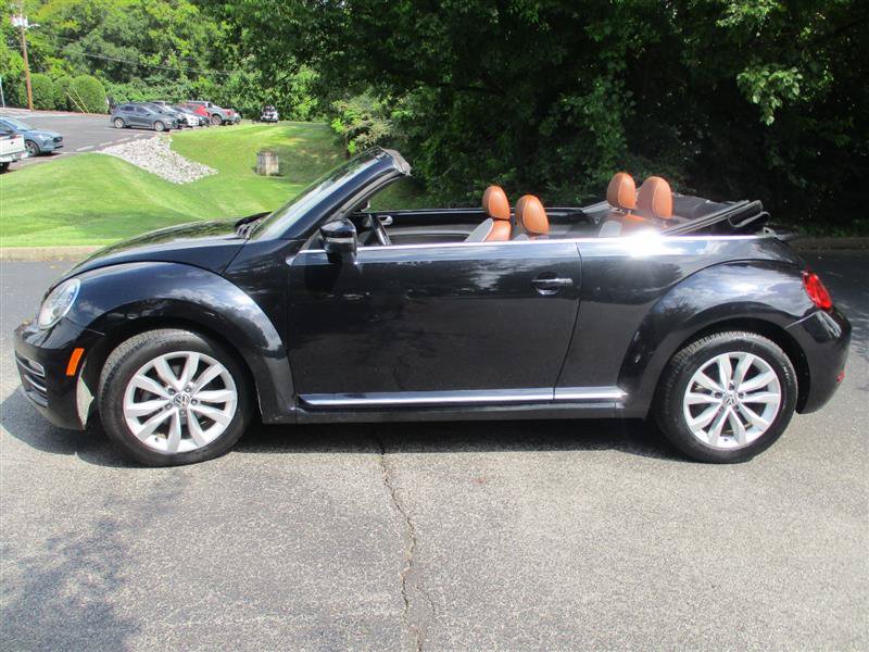 Used 2017 Volkswagen Beetle 1.8T FWD image 4