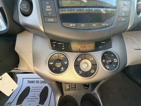 Used 2008 Toyota RAV4 Limited FWD image 19