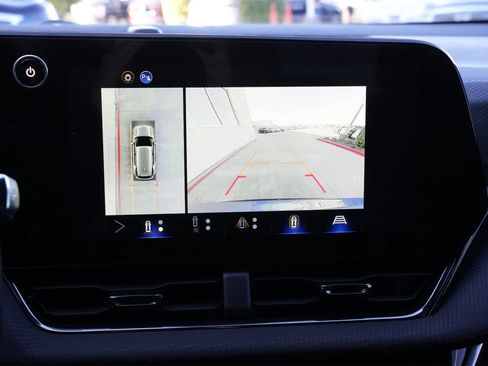 Used 2026 Chevrolet Equinox RS w/ Safety and Technology Package image 14