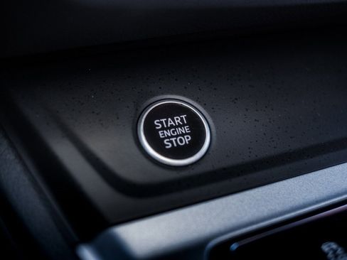 Used 2021 Audi Q3 2.0T Premium Plus w/ Premium Plus Package image 25