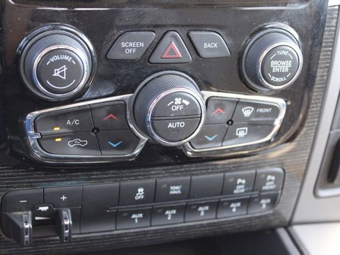 Used 2018 RAM 2500 Limited image 42