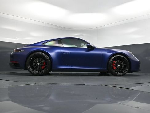 Certified 2020 Porsche 911 Carrera 4S AWD/4WD image 27