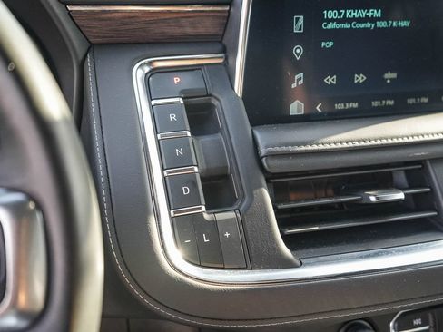 Used 2023 Chevrolet Tahoe LT RWD image 18