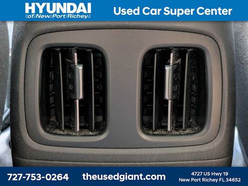 Used 2024 Hyundai Tucson SEL FWD image 16
