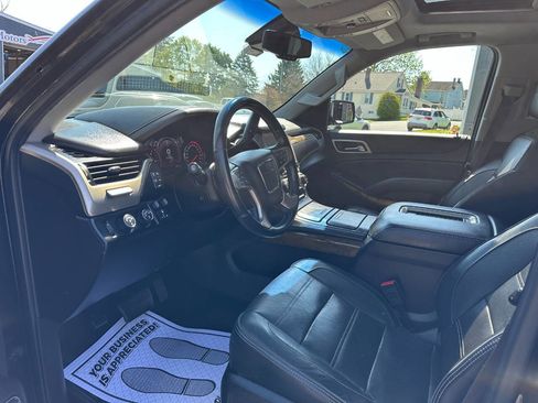 Used 2016 GMC Yukon Denali w/ Open Road Package AWD/4WD image 16