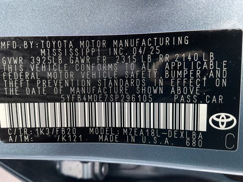 Used 2025 Toyota Corolla LE image 39