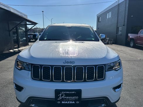 Used 2019 Jeep Grand Cherokee Limited w/ Trailer Tow Group IV AWD/4WD image 25