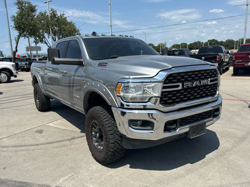 Used 2022 RAM 2500 Lone Star w/ Level A Equipment Group AWD/4WD image 3
