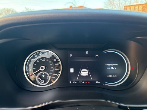 New 2026 Genesis G70 3.3T Sport Prestige image 18