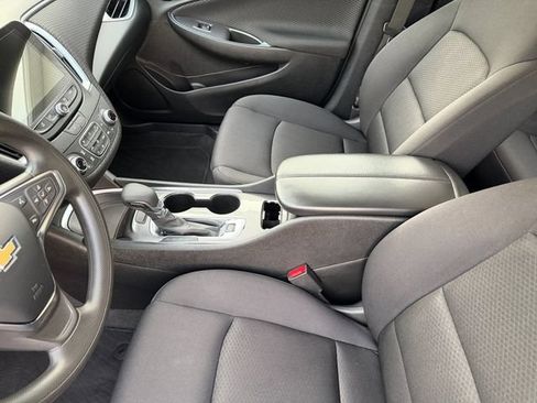 Used 2023 Chevrolet Malibu LT FWD image 21